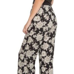 Brandy Melville Black Floral Print Wide Leg Palazzo/Pajama Pants One Size